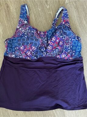 Lands End purple floral tankini swim top sz 38G